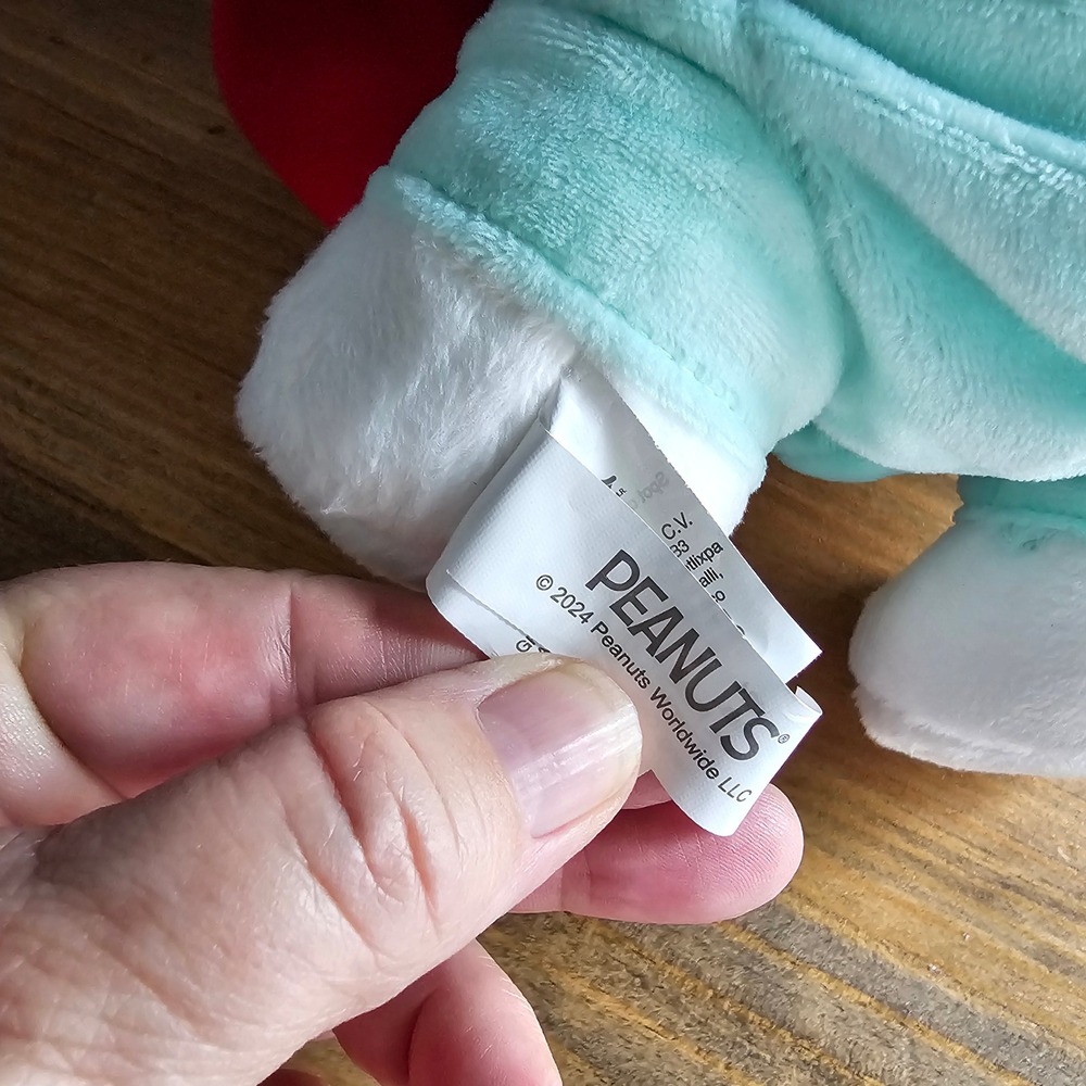 Peanuts Snoopy Pickleball Plush Toy Mint Green Tracksuit Red Visor Ruz 2024 11" - Picture 6 of 6